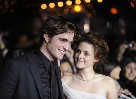 Robert Pattinson és Kristen Stewart
