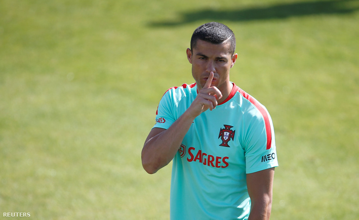 C. Ronaldo a portugálok edzőtáborában