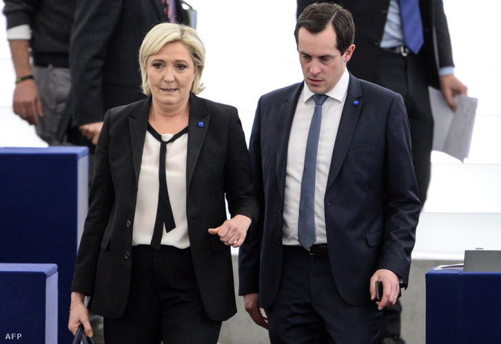 Marine Le Pen és Nicolas Bay