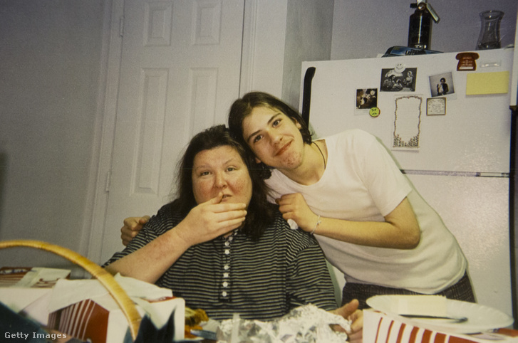A 14 éves William Morva édesanyjával, blacksburgi otthonukban
