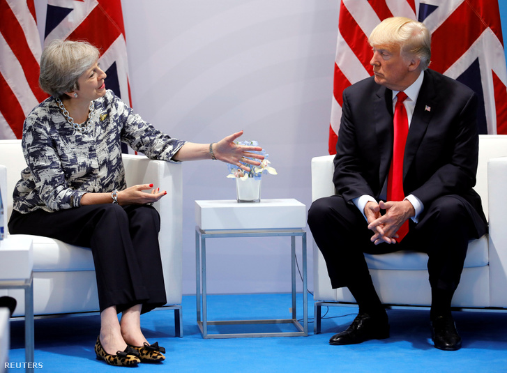 Theresa May és Donald Trump a hamburgi G20-on