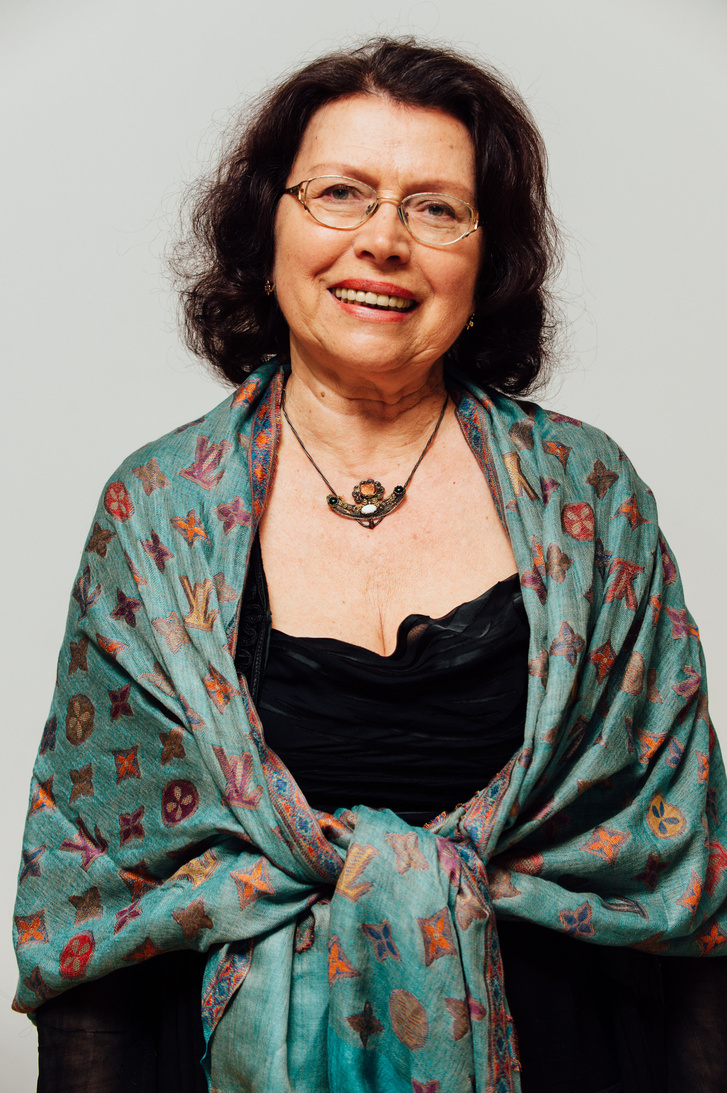 Ladik Katalin