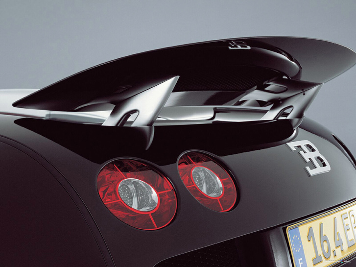 2002-bugatti-16.4-veyron-preproduction 4