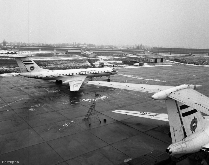 TU-134-es kormánygépek a Ferihegyi repülőtéren, 1979-ben.