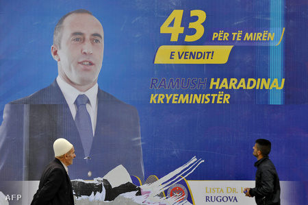 Ramush Haradinaj volt koszovói miniszterelnök plakátja