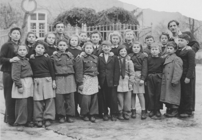 DP gyerekek osztálya a schauensteini táborban