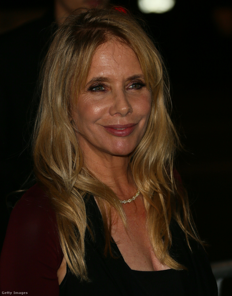 Rosanna Arquette-nek a karrierje bánta, hogy nem szexelt a producerrel, aki a 90-es években próbálta a kezét odahúzni a “látható és merev péniszére”, egy Beverly Hills-i szállodában
