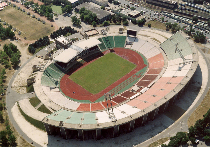 A Puskás Ferenc Stadion 2003-ban.