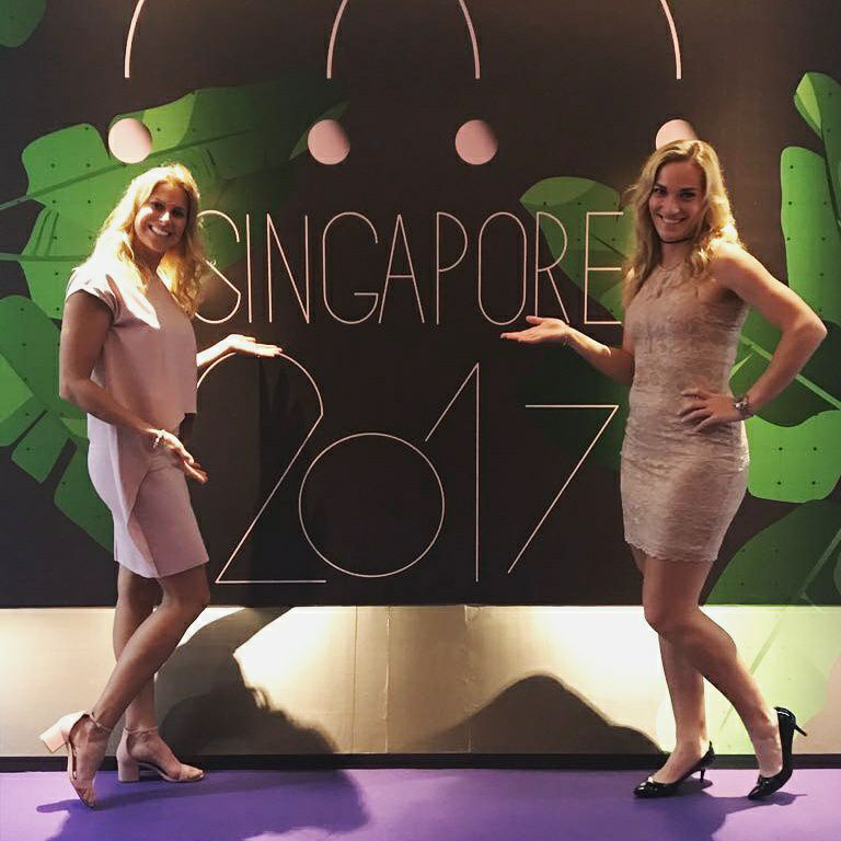 Babos Tímea - jobb oldalon - és Andrea Hlaváčkova nyerte tegnap a WTA-világbajnokságot Szingapúrban.