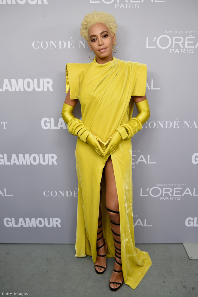 Szerettük Beyoncé húga, Solange futurisztikus Jean Paul Gaultier ruháját.