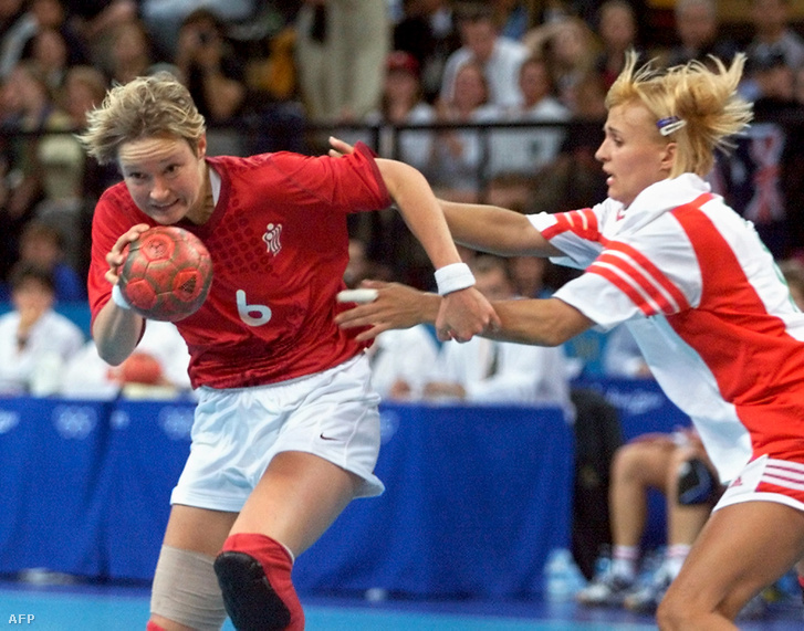Dánia-Magyarország kézilabdadöntő 2000. október 1-jén Sydney-ben az olimpián.