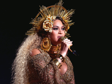 Az év zenei meglepetése: Beyoncé felbukkant valaki más dalában