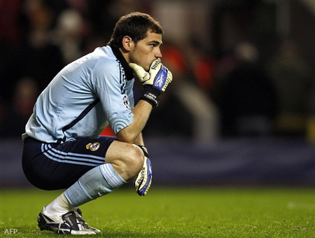 Casillas tartja meccsben a madridiakat