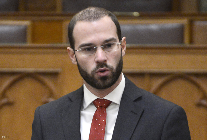 Hollik István