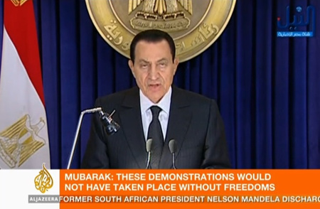 Az al-Dzsazíra arab hírtelevízió képe Mubarak péntek éjszakai beszédéről