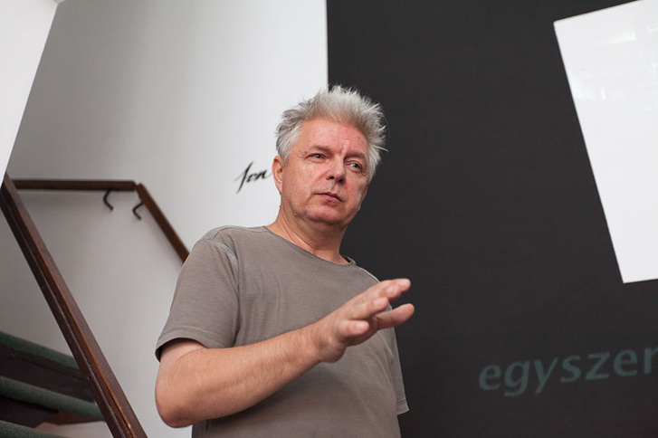 Lábass Endre a Videospace Galériában