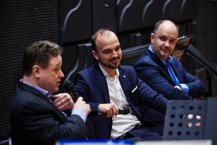 Vajda Gergely és Hámori Máté karmesterek, illetve Ács Péter ügyvezető