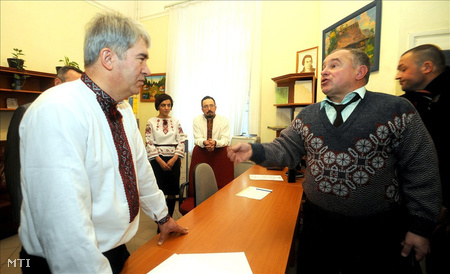 Rucskó Viktor távozik az Országos Ukrán Önkormányzat alakuló üléséről