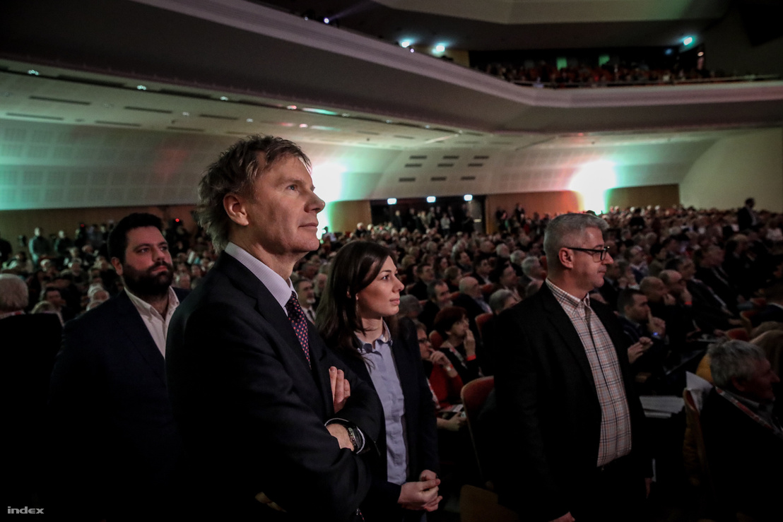 Fodor Gábor és Bősz Anett a kongresszuson