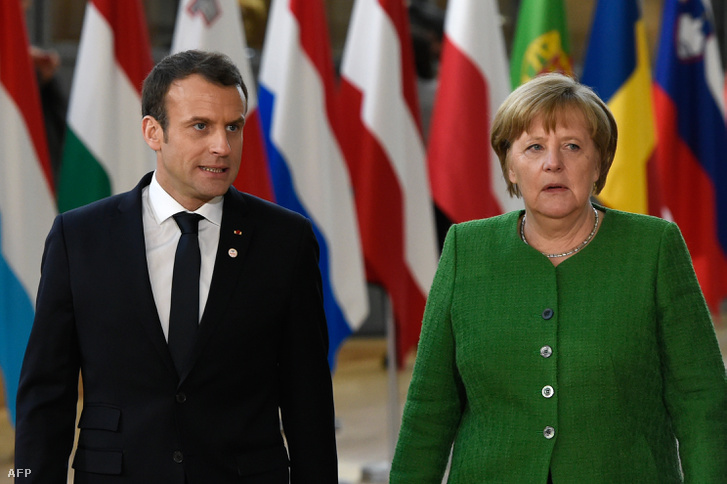 Emmanuel Macron és Angela Merkel