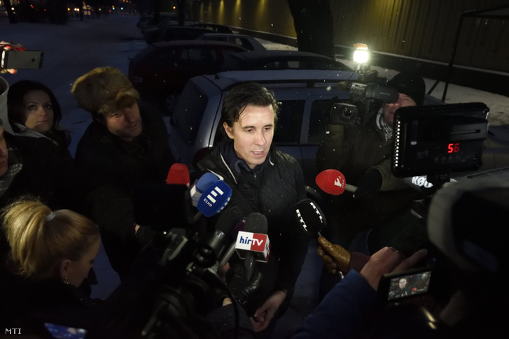 Czeglédy Csaba nyilatkozik miután elhagyta a Szegedi Fegyház és Börtönt 2018. március 1-jén