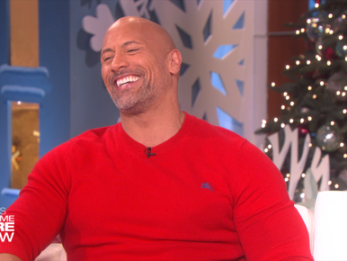 Dwayne Johnson még a filmjét savazó díjnak is tud örülni