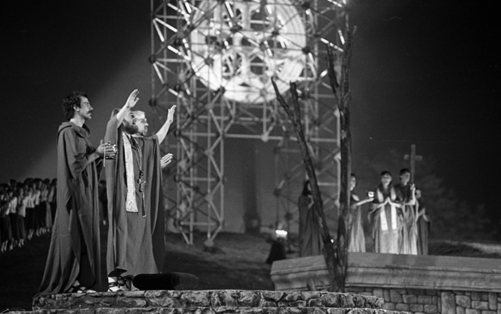 Az István, a király legendás előadása 1983-ban a Királydombon