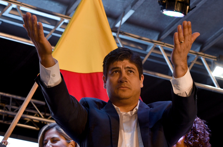 Carlos Alvarado San Joséban ünnepelte a győzelmet