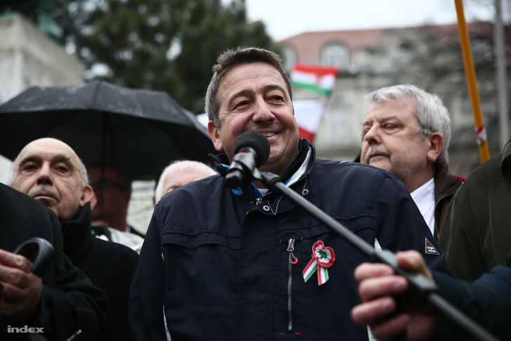 Zsolt Bayer at a government supporting march, on the 15th of March, 2018