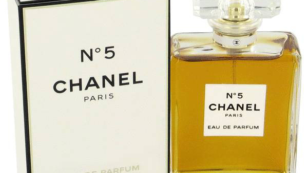 A Chanel #5 parfüm