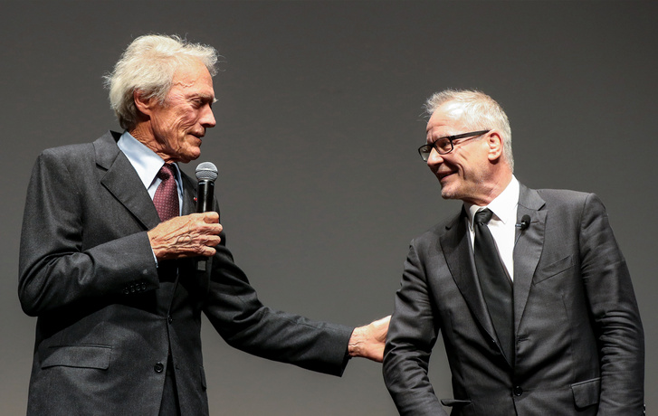 Thierry Frémaux fesztiváligazgató Clint Eastwood-dal beszélget a tavalyi Cannes-i Filmfesztiválon (forrás: Cannes-i Filmfesztivál hivatalos honlapja)