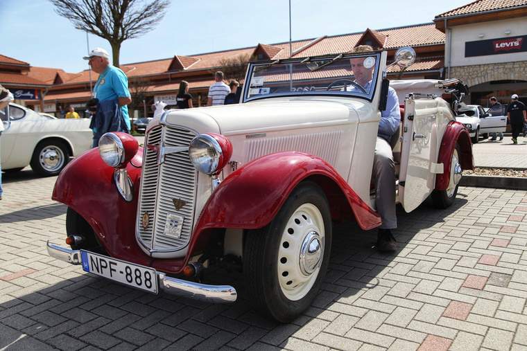 Hihetetlen, szalonállapotú Adler Trumpf Junior cabriolet a '30-as évek derekáról