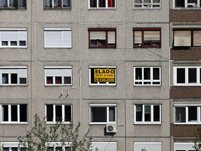 hozzábújva randi előtt