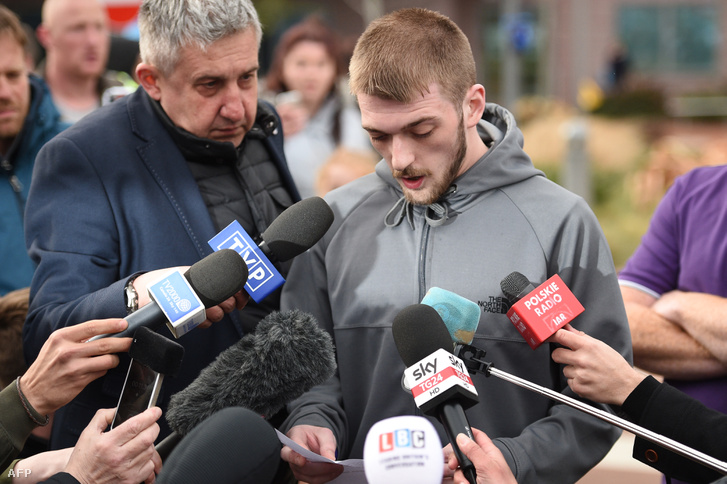 Alfie Evans édesapja nyilatkozik a sajtónak 2018 április 26-án