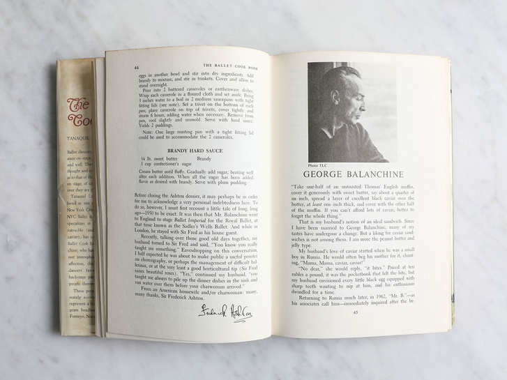 A The Ballet Cokk Book" című könyv Balanchine-fejezete