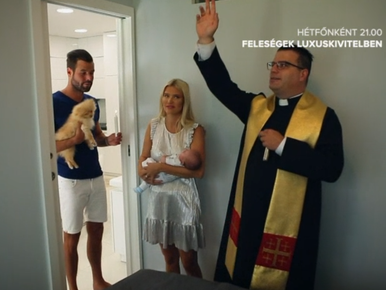 Álpap szentelte meg Vasvári Vivien lakását