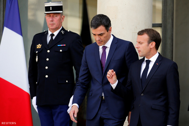 Pedro Sánchez és Emmanuel Macron