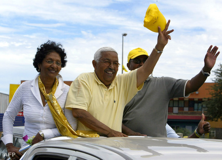 Pedro Verona Rodrigues Pires a PAICV elnökjelöltje elnökválasztási kampányának utolsó napján, 2006-ban