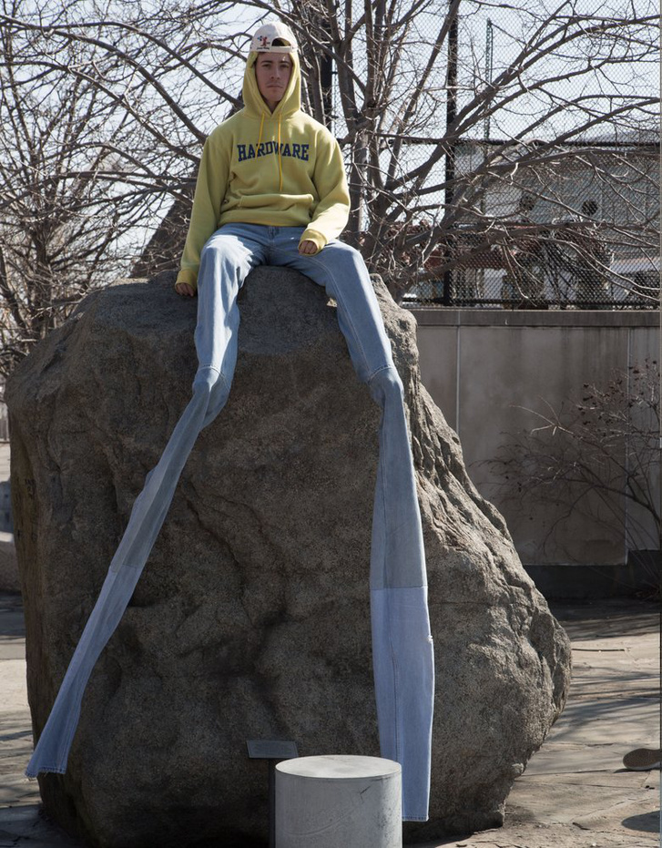 pantssize?auto=format&fit=max&h=1000&w=1000