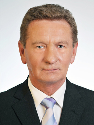 2018-07-06-ujszasz-polgarmester-ur