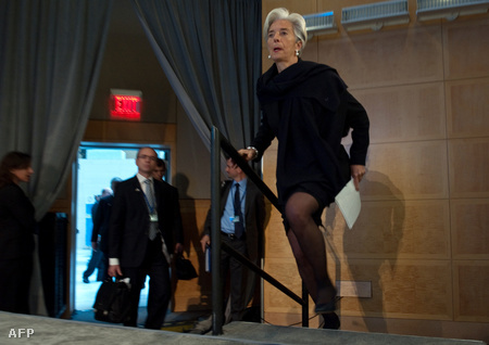 Christine Lagarde felszólalni indul