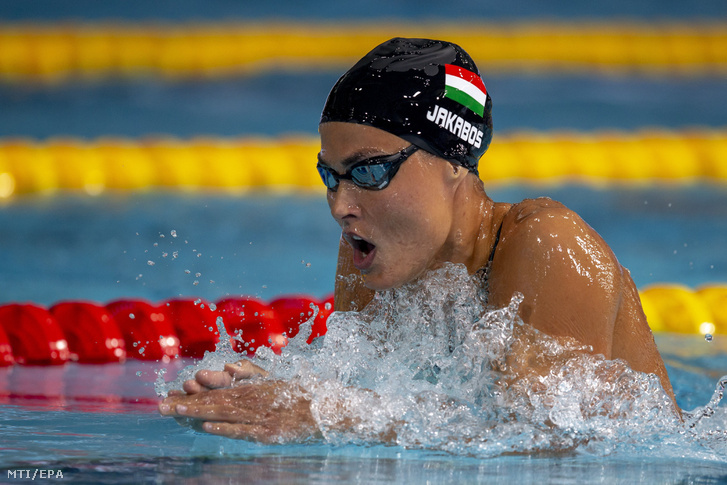 Jakabos Zsuzsanna a glasgowi úszó Európa-bajnokság női 400 méteres vegyesúszásának egyik előfutamában 2018. augusztus 3-án.