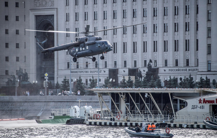 A balesetben egy ilyen Mi-8-as helikopter volt érintett