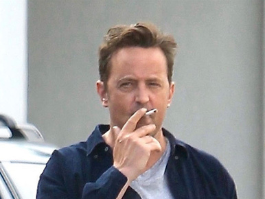 Matthew Perry-nek kilyukadt a gyomra, meg kellett műteni