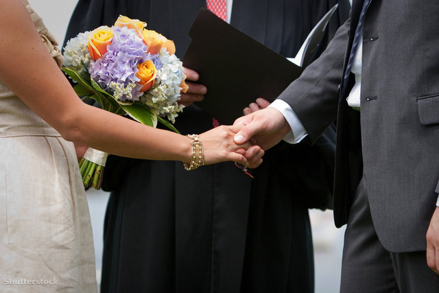 Olcsó esküvő=boldog házasság?