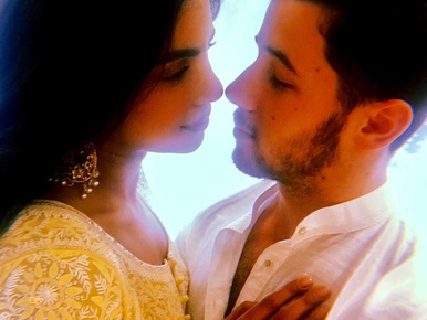 Gyönyörű fotókkal jelentette be az eljegyzését Priyanka Chopra és Nick Jonas