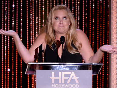 Így reagált Amy Schumer, amikor rájött, hogy vékonnyá photoshopolták