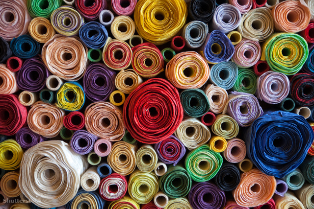 Textilek minden mennyiségben.