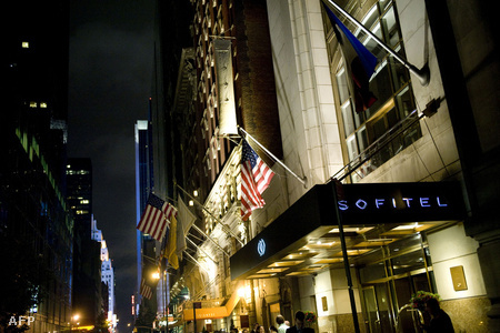 A Times Square mellett található Sofitel hotel