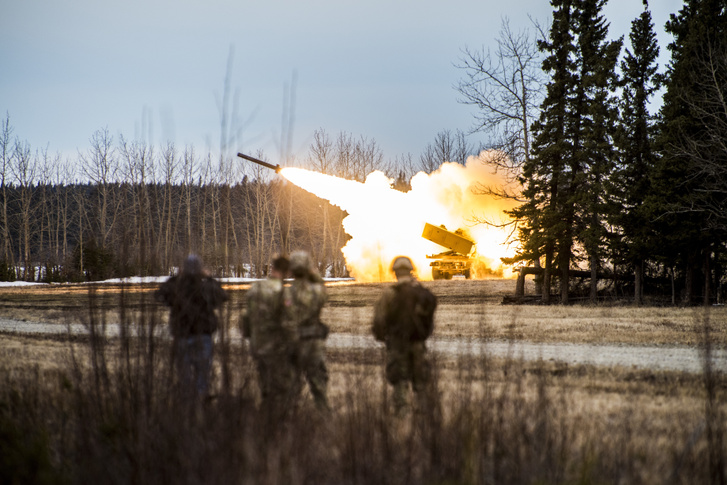 HIMARS egység akcióban